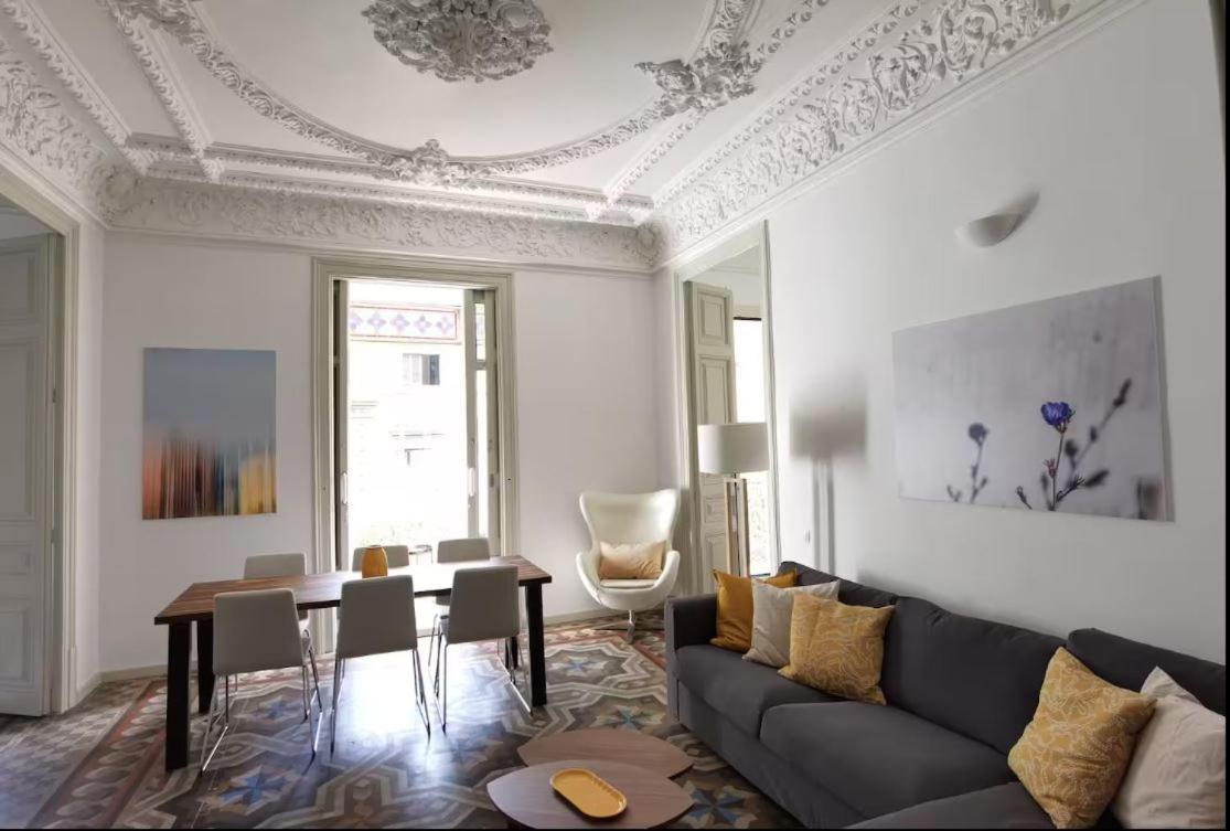 M&E Agency Apartments Valencia 277 By Marta And Emanuele Barcelona Luaran gambar